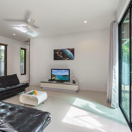 Modern 3Br Boutique Pool Villa By Intira Villas Rawai Esterno foto