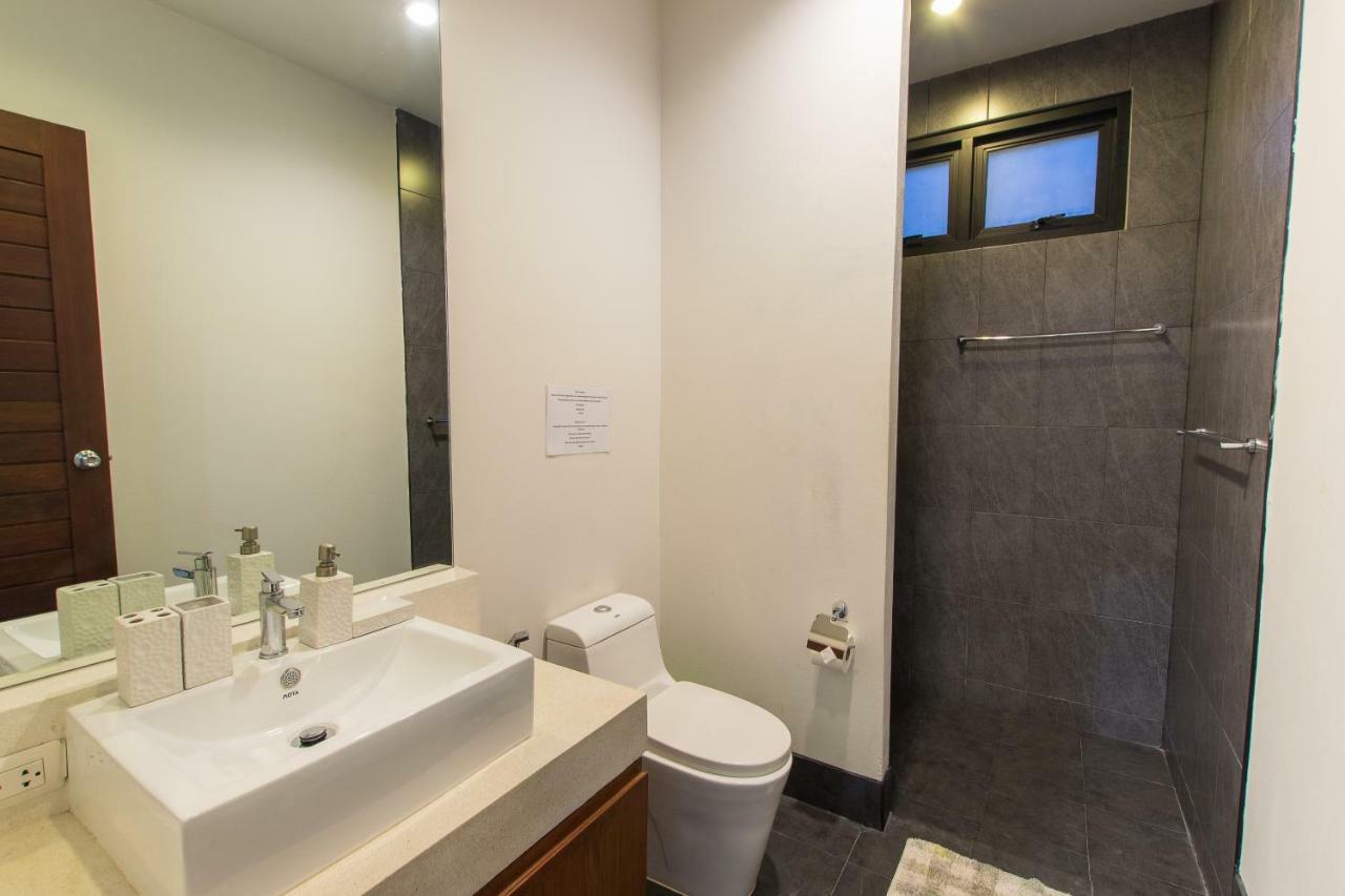 Modern 3Br Boutique Pool Villa By Intira Villas Rawai Esterno foto