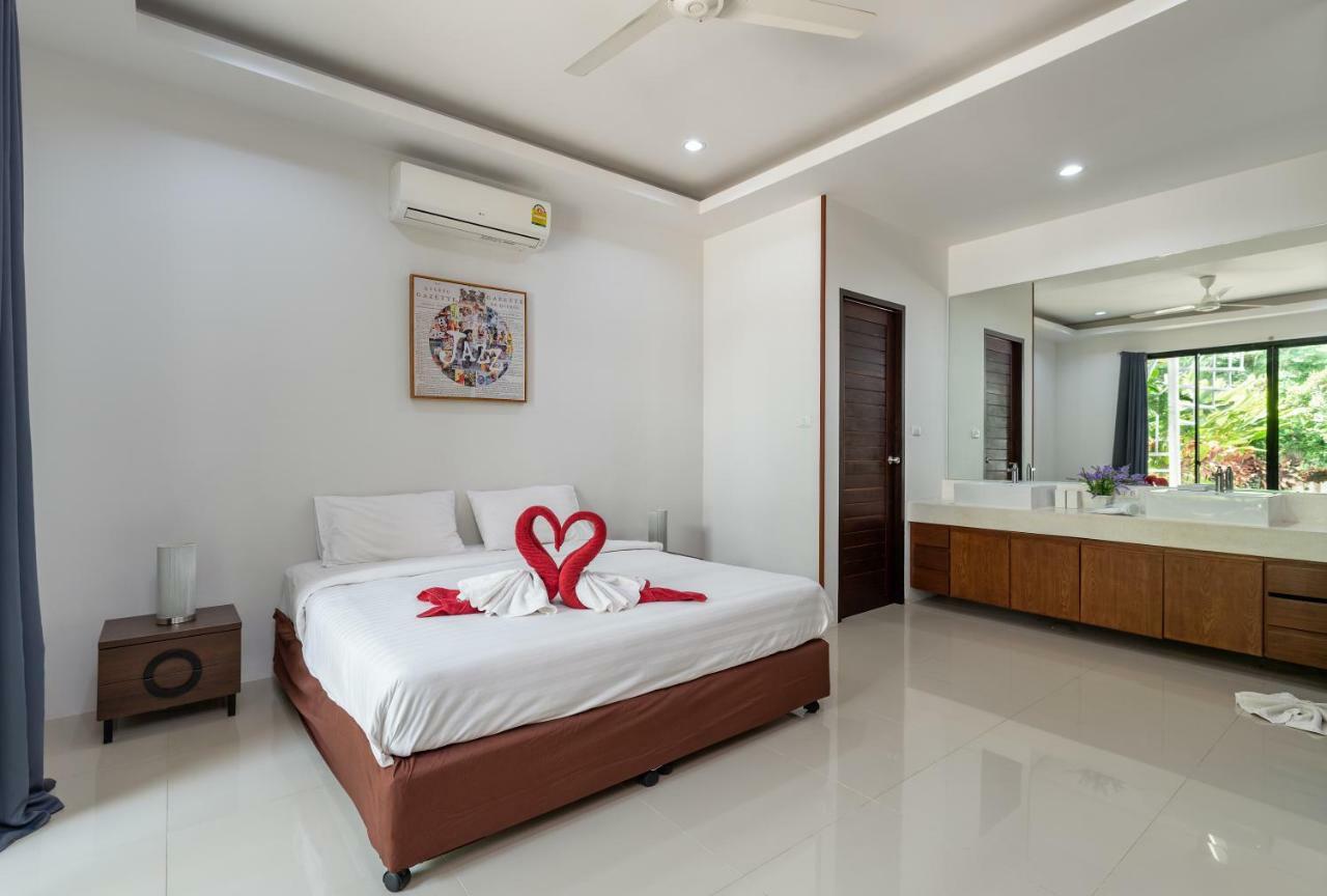 Modern 3Br Boutique Pool Villa By Intira Villas Rawai Esterno foto